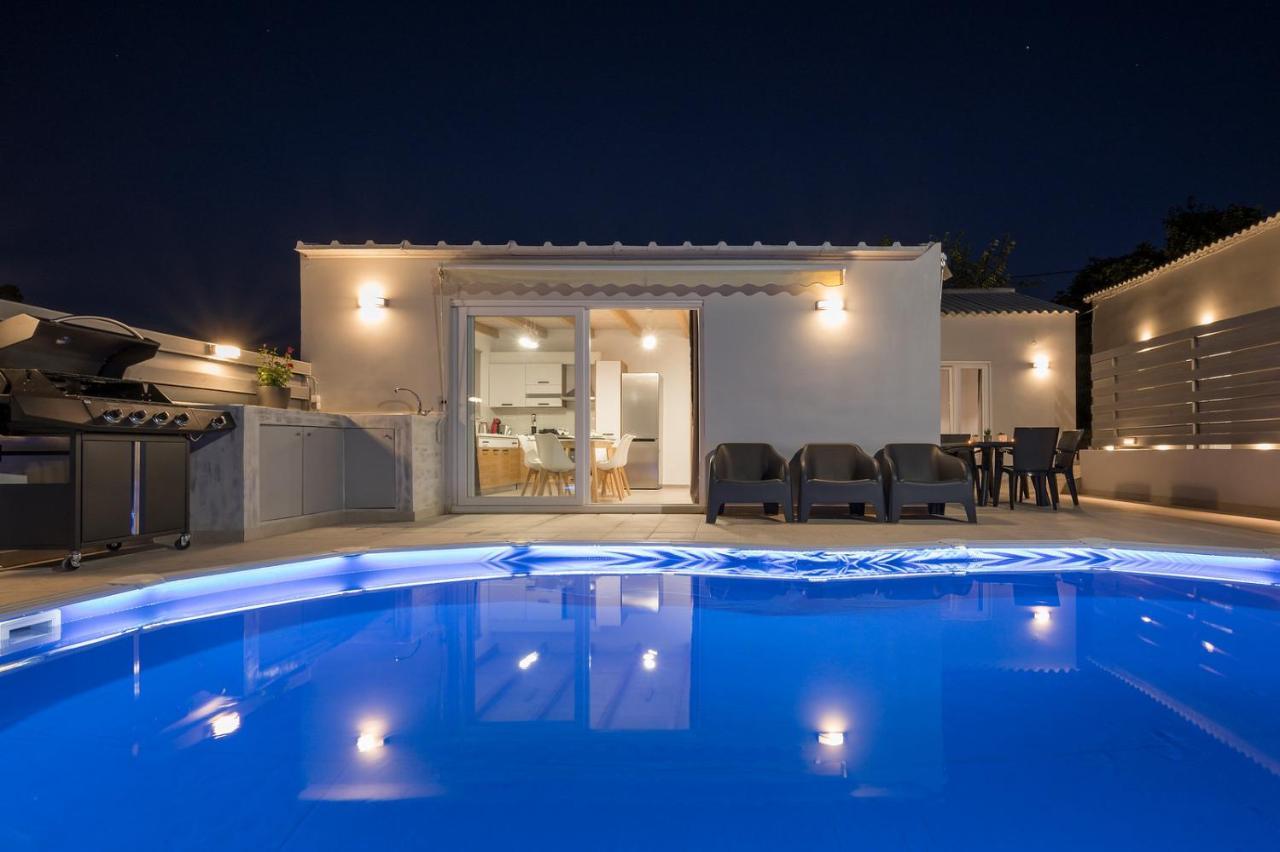 B&M Villas Metochi Siriliou 외부 사진